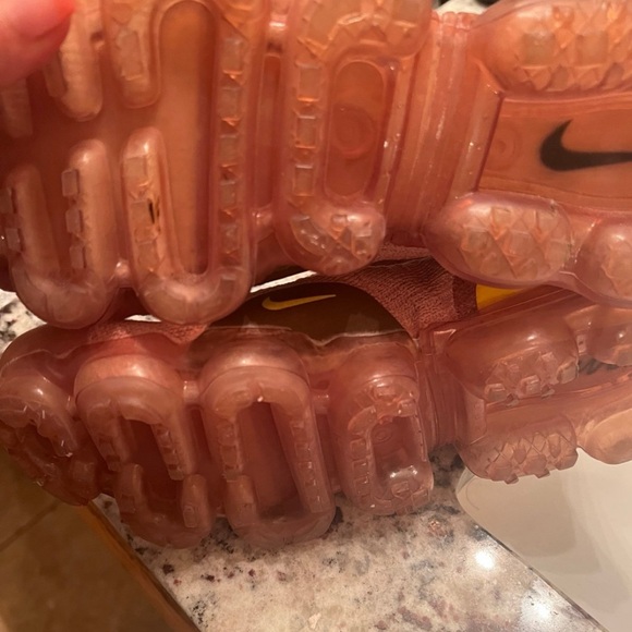Nike VaporMax Sz 8 - Picture 6 of 6